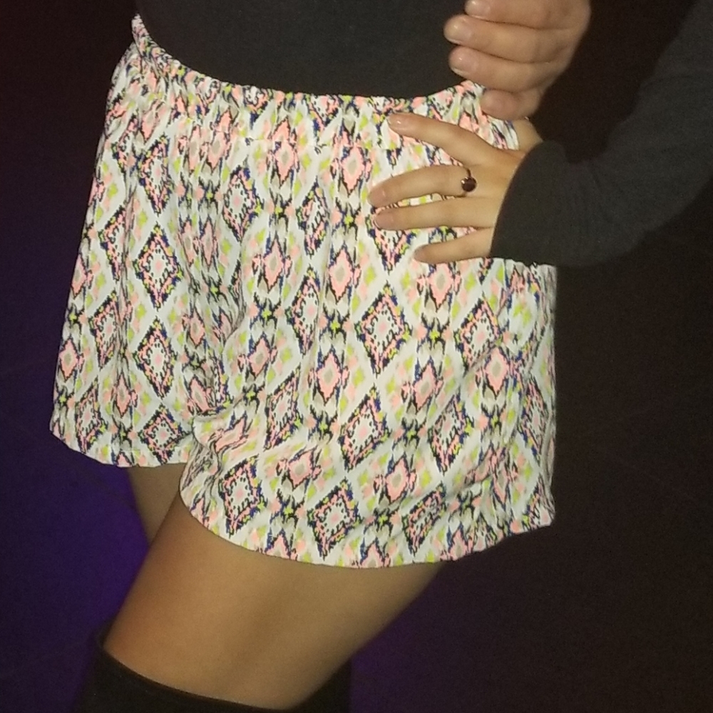 💝 Short - Picture 4 of 4